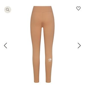 COPY - DOTKNIT LEGGING OCHRE SKIMS x NORTH FACE sz M 

COLLECTION SOLD OUT